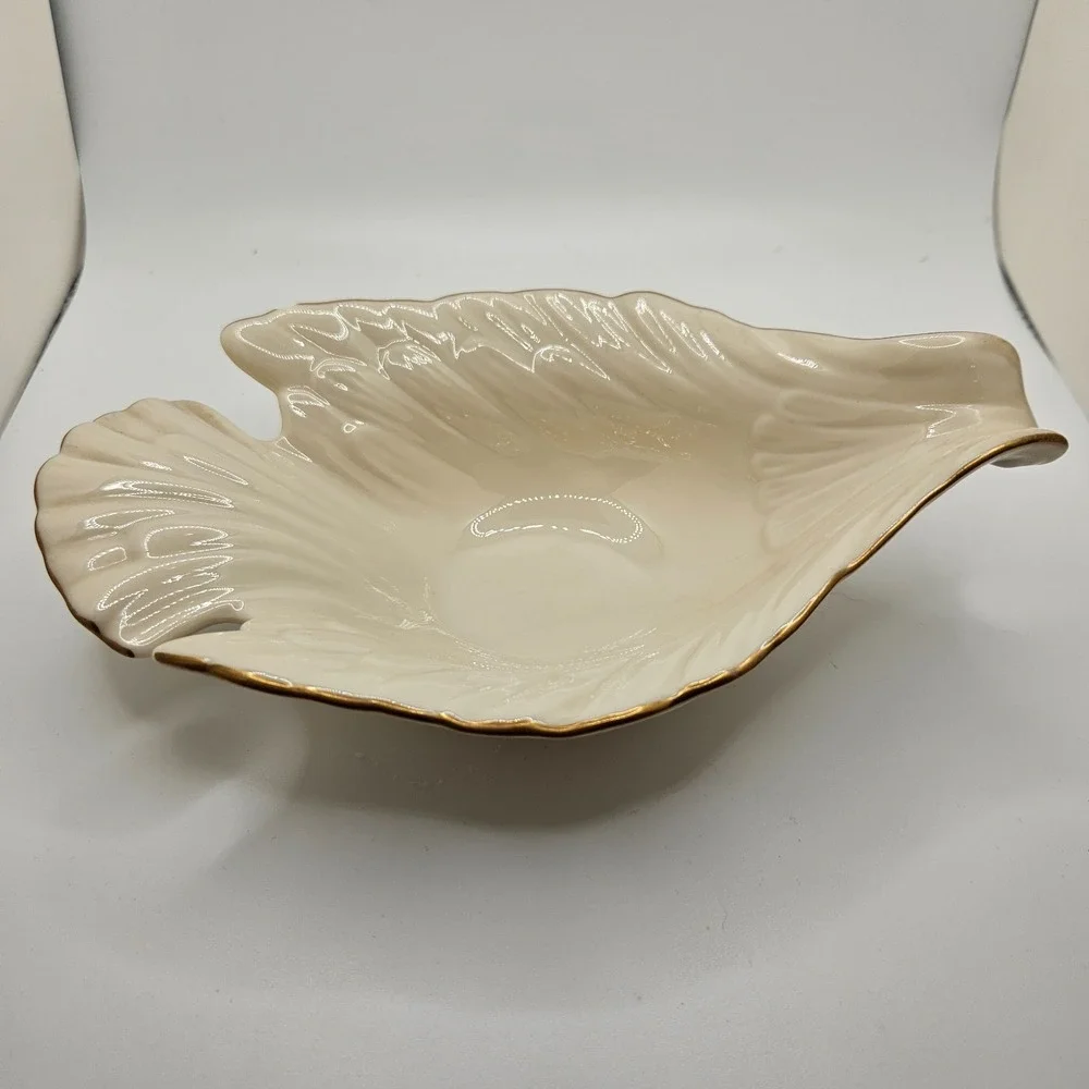 Lenox Ivory Porcelain Leaf Dish Bowl w/ 24K Gold Trim • USA‎ Made • Serving Dish